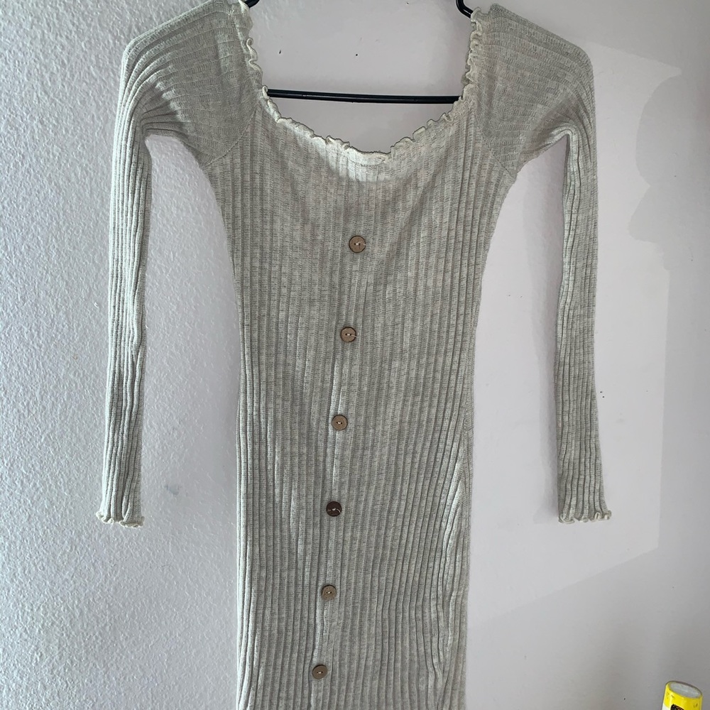 Fashion nova off the shoulder dress(send offers)